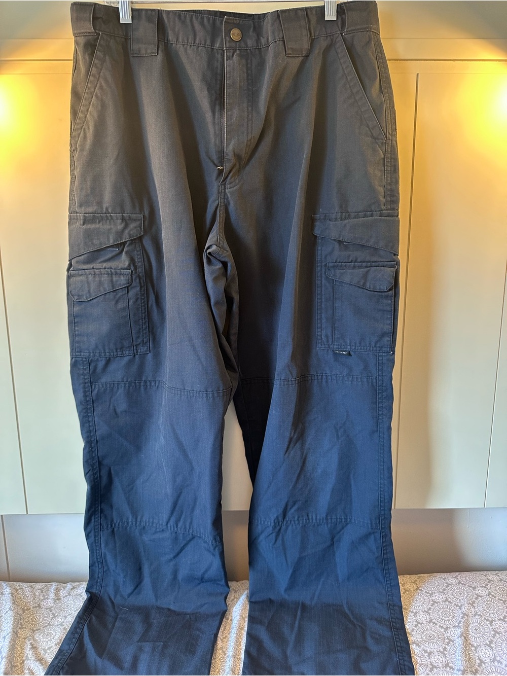 Relaxed Fit Men's Cargo Pants in Navy - Utility Style